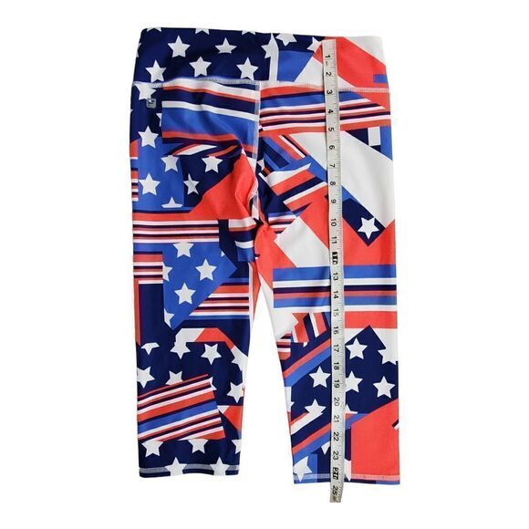 New Fabletics Salar Crop Legging Small Patchwork Pride Print Athleisure Workout - Picture 4 of 9
